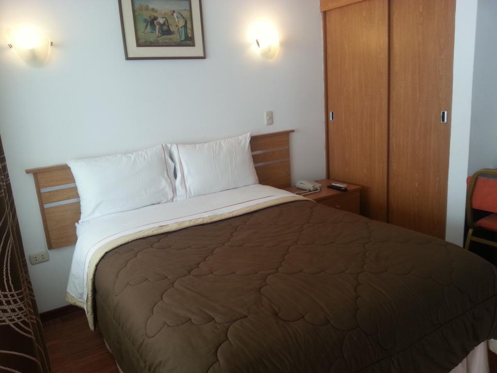טרוחיו Libertad Hotel מראה חיצוני תמונה
