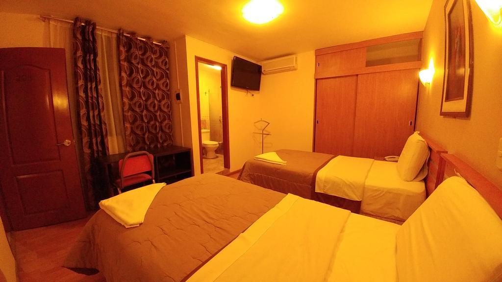 טרוחיו Libertad Hotel מראה חיצוני תמונה