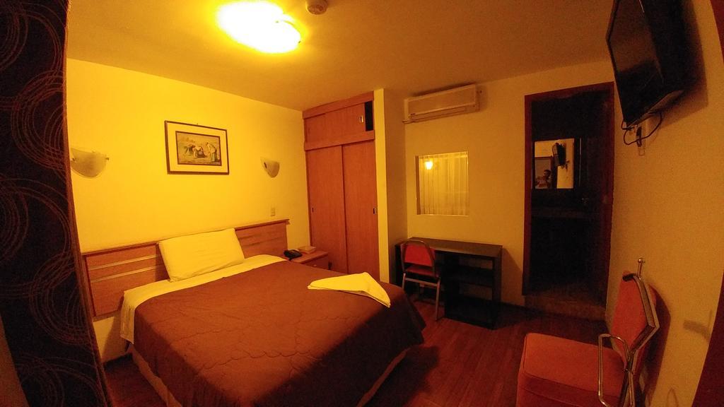 טרוחיו Libertad Hotel מראה חיצוני תמונה
