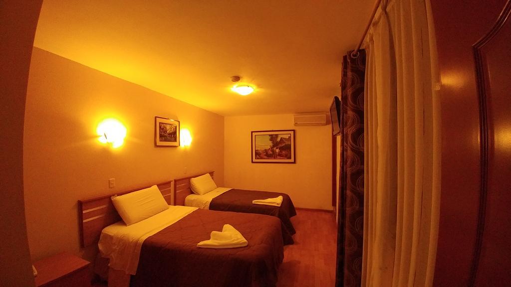 טרוחיו Libertad Hotel מראה חיצוני תמונה