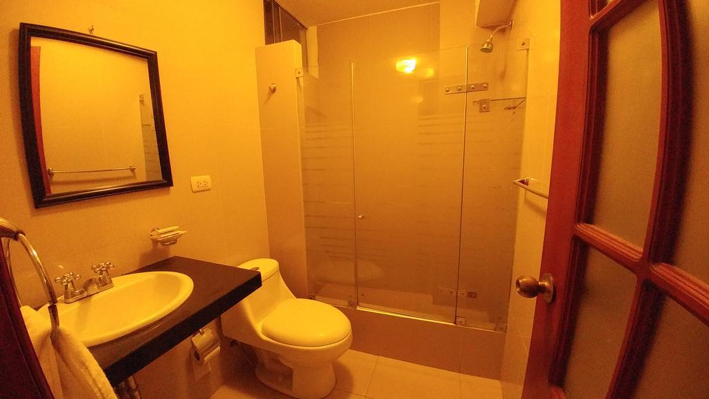 טרוחיו Libertad Hotel מראה חיצוני תמונה